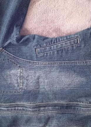 Джинсовая куртка женская.