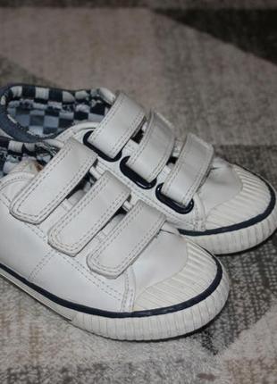 Білі туфлі мокасини next розмір 10 на 28