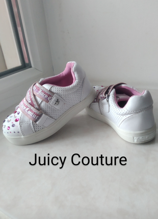 Кроссовки бренда juicy couture декорированы стразами Meur 24