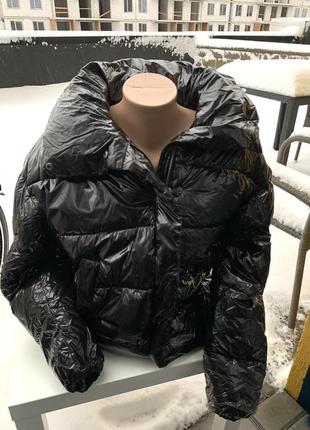 Женский глянцевый пуффер куртка6 фото