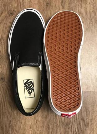 Оригінальні жіночі чорні текстильні кеди vans