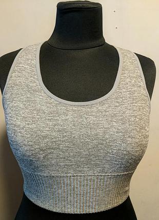 Спортивний топ workout