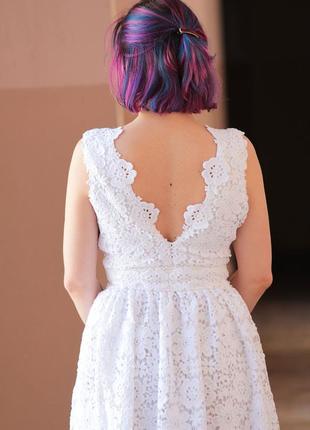 Ажурна мереживна весільна сукня1 фото
