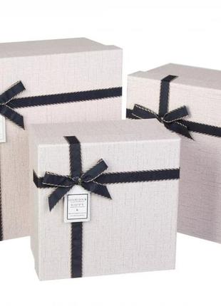 Подарункові коробки рожеві з бантиком, розм.l: 18.5*14.5*11 см (комплект 3 шт)