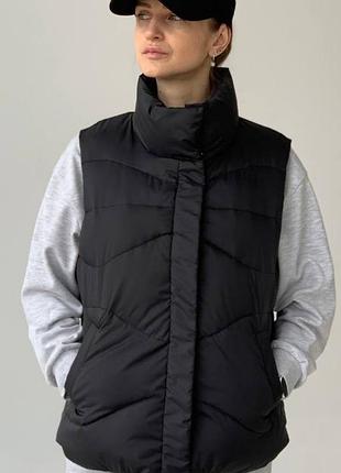 Жилетка водоотталкивающая,черная,беж,мокко