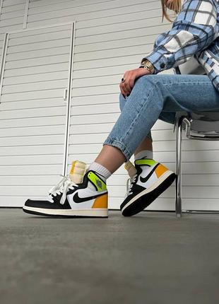 Кроссовки nike air jordan 1 retro white black yellow