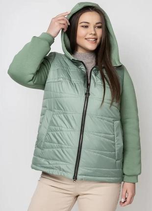 Стильна жіноча коротка куртка з оздобленням, розміри  46 - 58