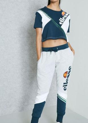 Укороченная футболка ellesse nike nsw pro combat топик топ лосины леггинсы майка