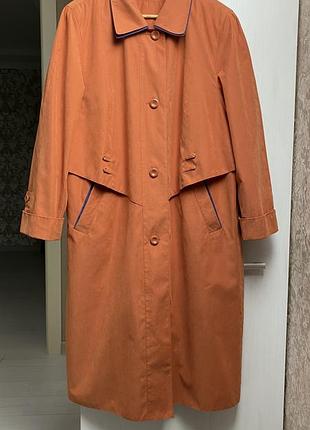 Плащ яркого цвета батал 6