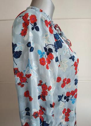 Дивовижна блуза zara з принтом красивих квітів і рюшами5 фото