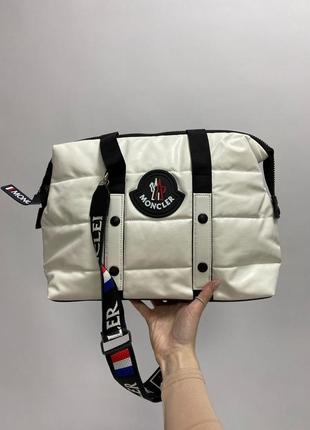 Сумка в стиле moncler puff white8 фото