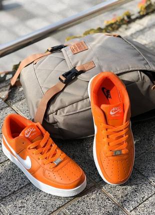 Nike air force low orange