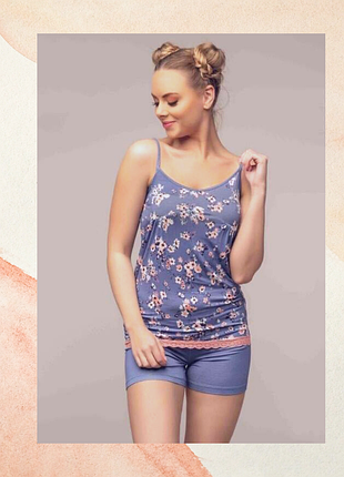 Легка піжама з мереживом, піжамка з квітками