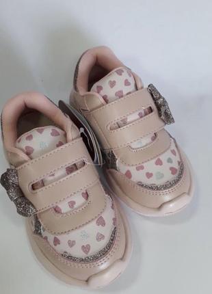 Кроссовки для малышек 3