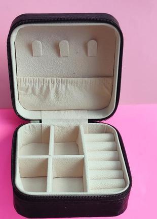 Шкатулка для прикрас, органайзер для украшений