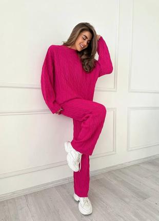 Вязаный костюм