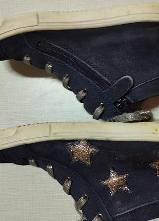 Кросівки для дівчинки. 2