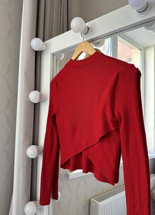 Пуловер красного цвета6 фото