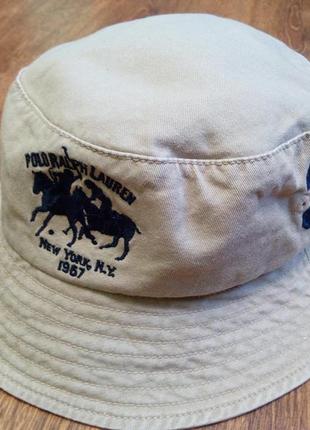 Брендовий панама