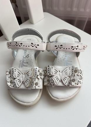 Босоножки детские