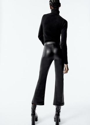 Штани зі штучної шкіри zara