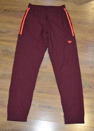adidas Hooded s/165см штаны спортивные оригинал