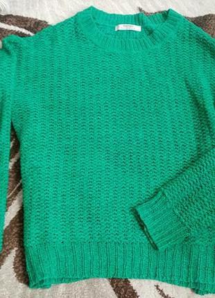 Свитер
