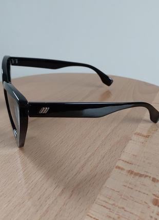 Сонцезахисні окуляри солнцезащитные очки 4926 фото