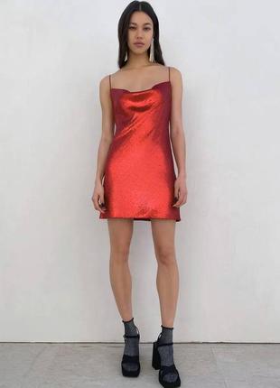 Нарядное мини - платье ками в бельевом стиле с пайетками zara