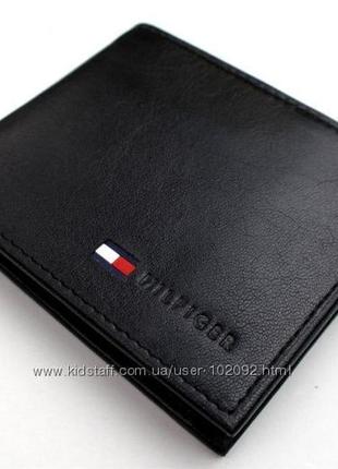 Кошелек tommy hilfiger с отделением для мелочи. оригинал3 фото
