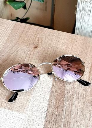 Овальные солнцезащитные очки3 фото