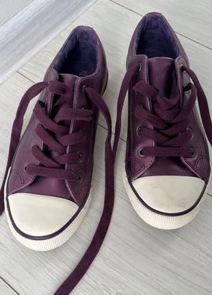 Кеди шкіряні від m&s