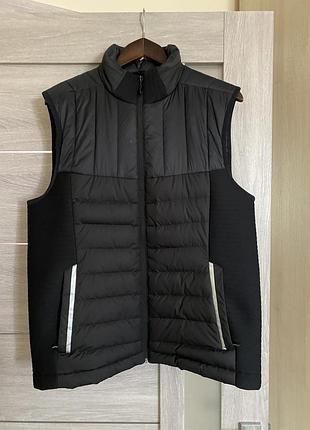 Жилет hugo boss оригінал