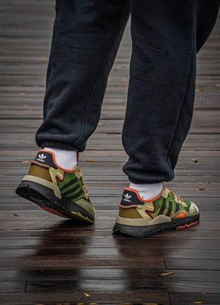 Кроссовки adidas nite jogger boost core black orange dark green3 фото