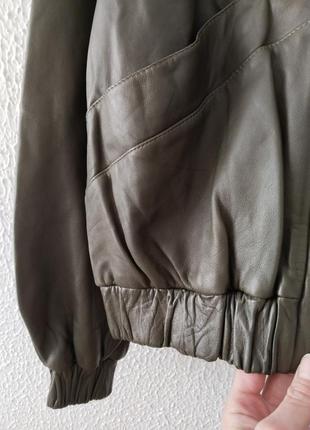 Кожаная куртка цвета хаки pepe jeans dua lipa4 фото