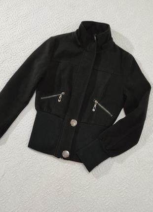 Saint wish черная короткая деми куртка, широкая резинка1 фото