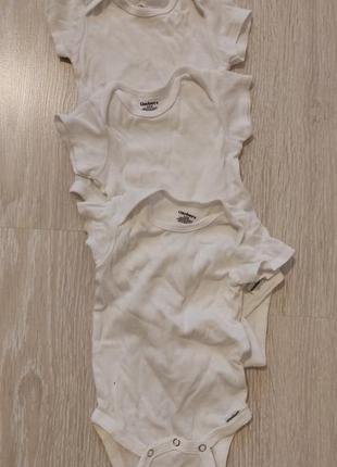 Набор бельих боди отличное состояние
