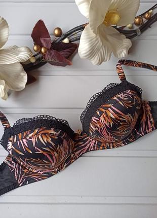 Шикарный бюстгальтер из натурального шелка 75в