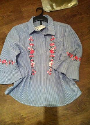 Модненька блуза з вишивкою1 фото