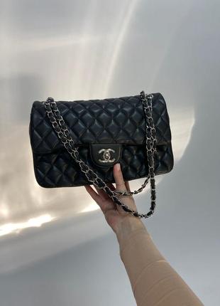 Сумка в стиле chanel черного цвета7 фото