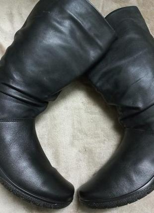 Сапоги.ботинки фирменные осень-весна кожа жен. 38.5-39р. hotter индии