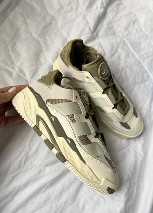 Мужские кроссовки adidas niteball beige green 41-42-43-44-455 фото