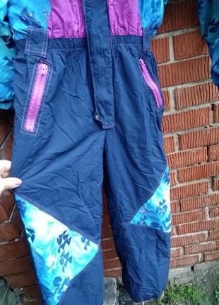 Яркий лыжный, горно лыжный комбинезон германия