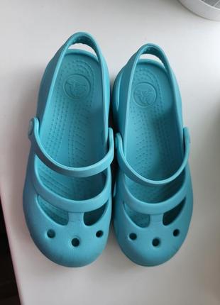 Босоніжки crocs