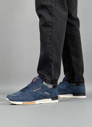 Мужские кроссовки reebok classic dark blue v2 / smb