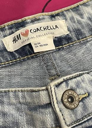 Укорочені стрейч джинси з обрізаним низом та фабричним потертостями h&m coachella6 фото