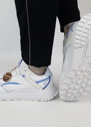 Мужские кроссовки reebok lather classic legacy white blue / smb9 фото