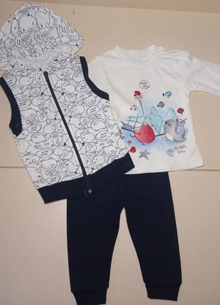 Комплект желетка, штанці і кофтинка