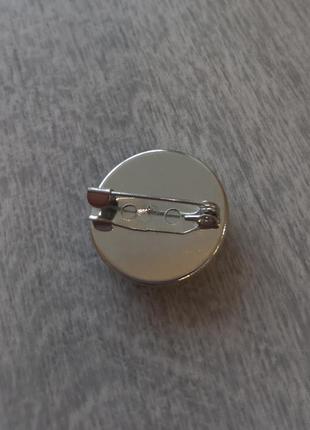 Брошка  "герб україни" нова 2