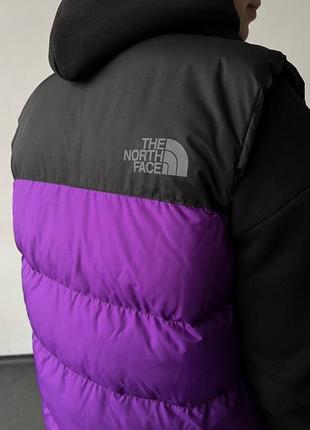 Фіолетова жилетка the north face / стильні молодіжні жилети зе норт фейс10 фото